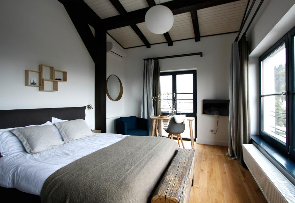 The Pines Boutique Villa Braşov Exteriör bild